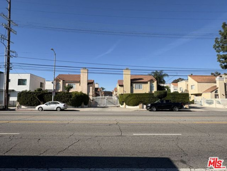 3 Bed Home for Sale in Panorama City, California