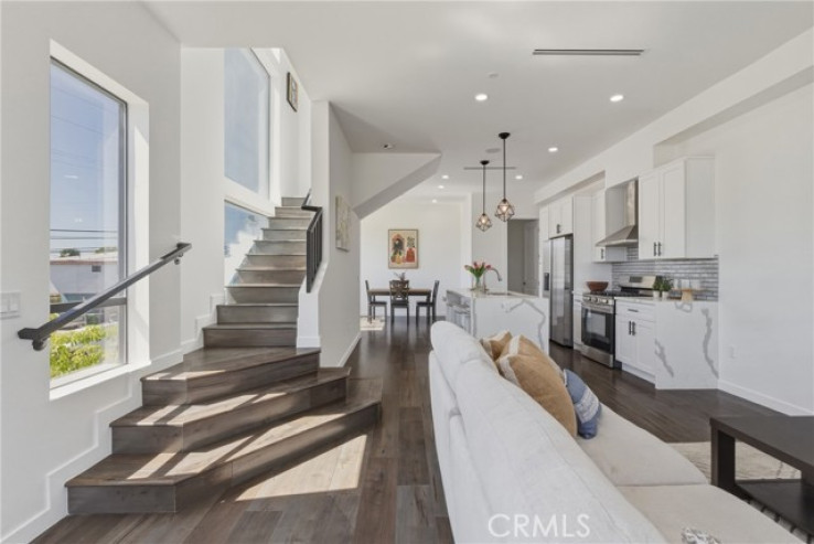 3 Bed Home for Sale in Hollywood, California