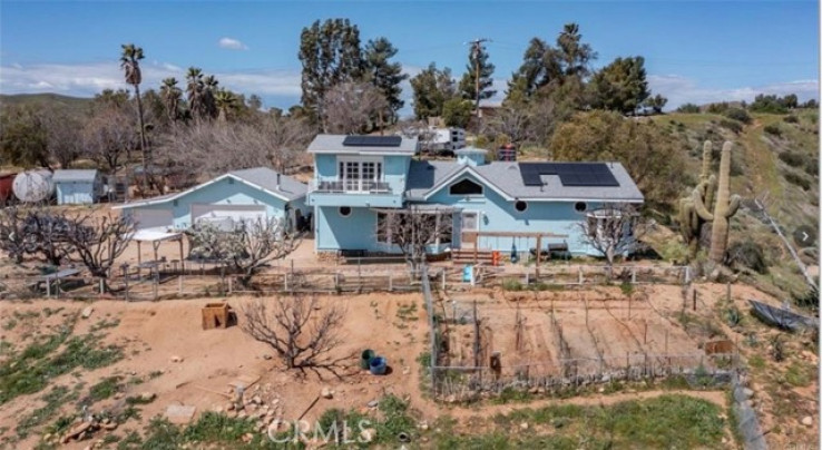 4 Bed Home for Sale in Agua Dulce, California