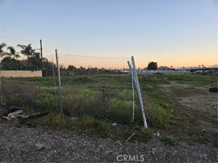  Land for Sale in Bloomington, California
