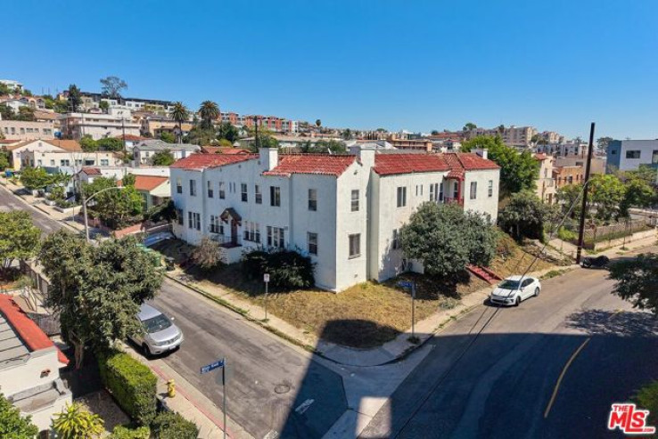 Residential Income in Silver Lake - Echo Park