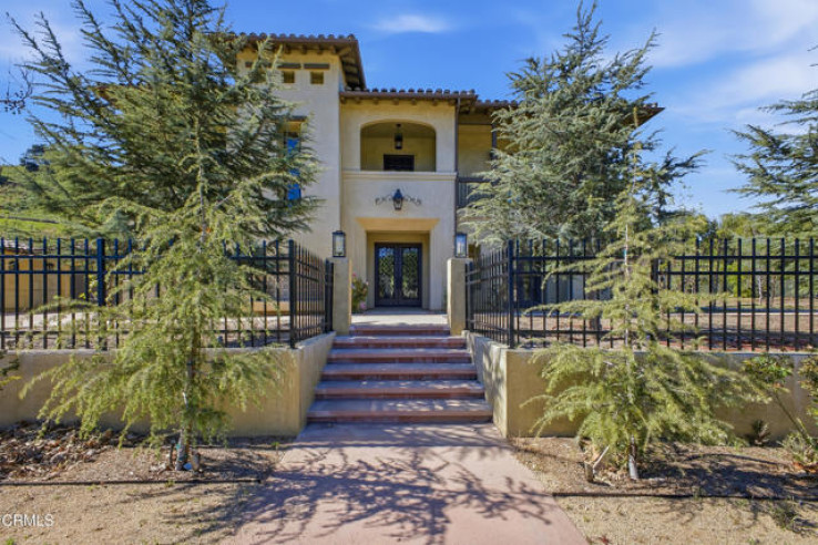 7 Bed Home for Sale in Agoura Hills, California