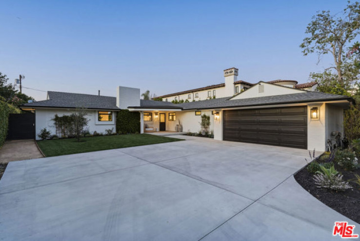 4 Bed Home for Sale in Los Angeles, California