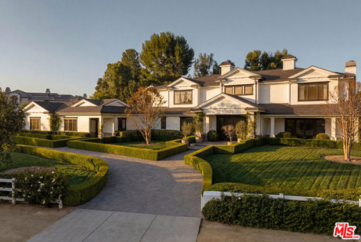 8 Bed Home for Sale in Hidden Hills, California