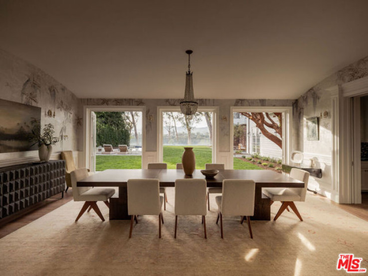6 Bed Home for Sale in Pacific Palisades, California