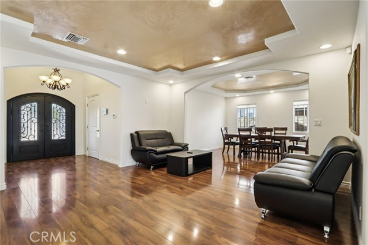 3 Bed Home for Sale in Van Nuys, California