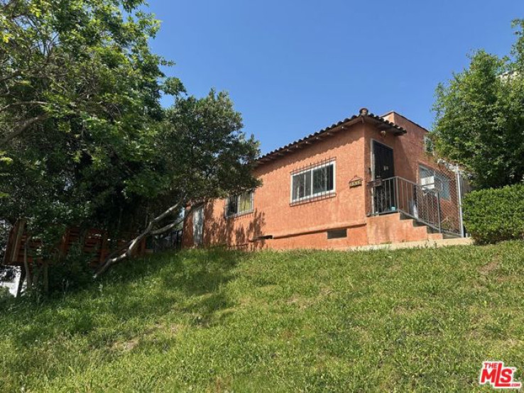  Income Home for Sale in Los Angeles, California