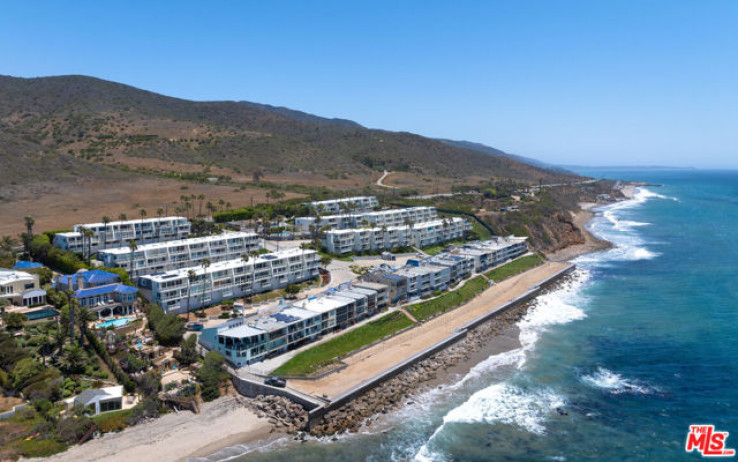 2 Bed Home for Sale in Malibu, California