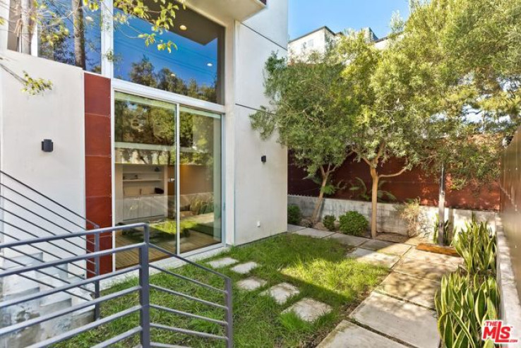 3 Bed Home for Sale in Marina del Rey, California