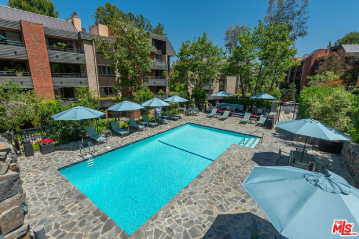 2 Bed Home for Sale in Encino, California