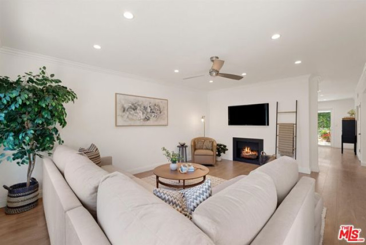 Residential Home in Westlake Village