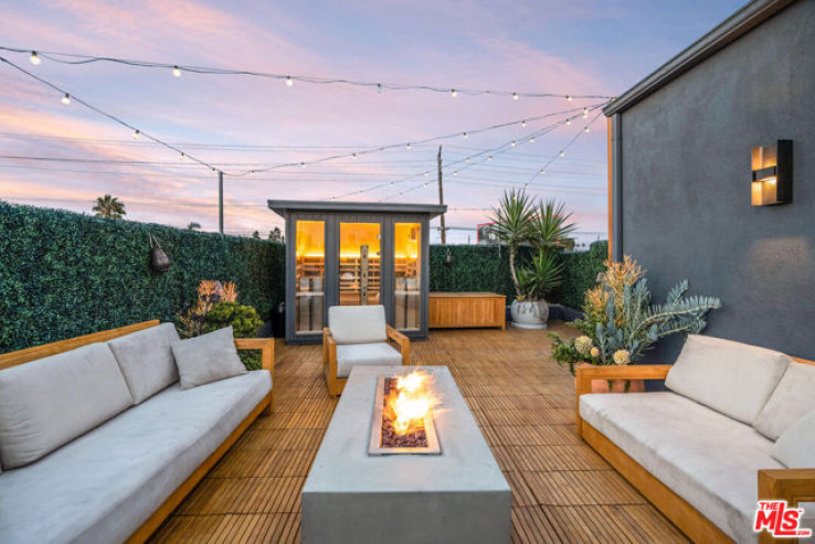 Residential Home in Venice
