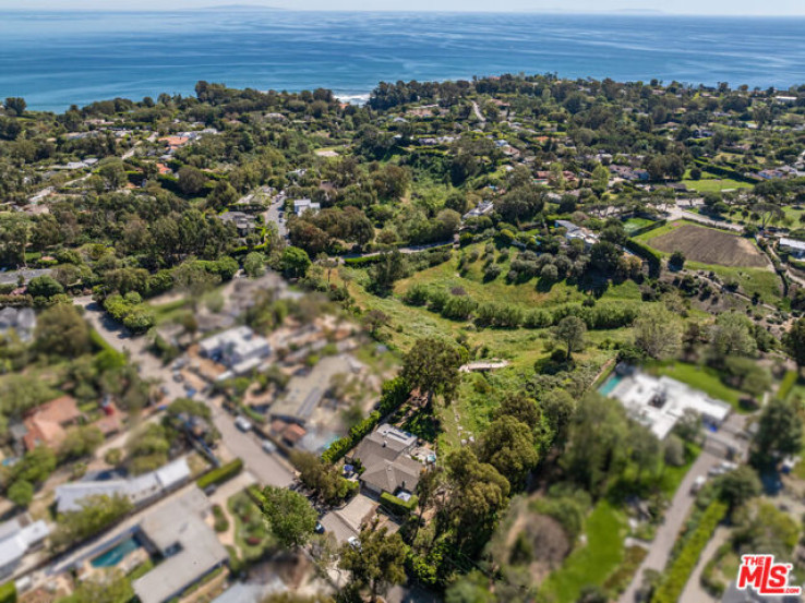 3 Bed Home for Sale in Malibu, California