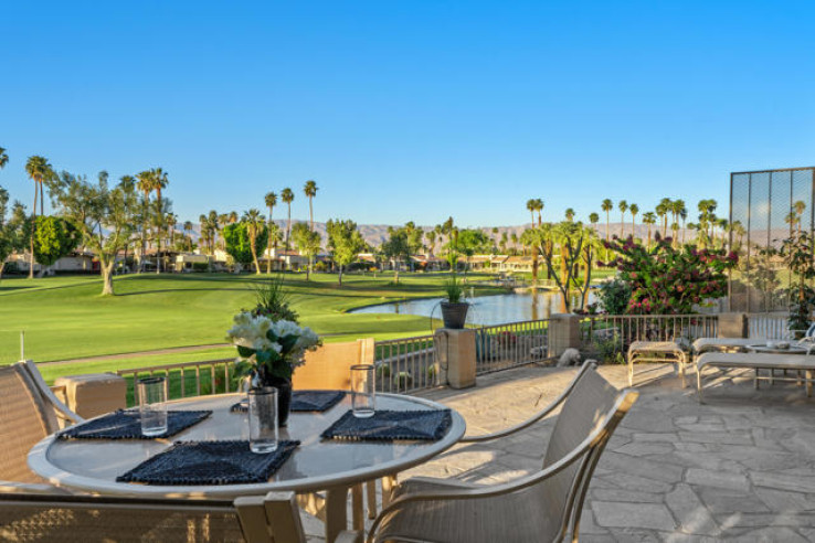 2 Bed Home for Sale in Palm Desert, California