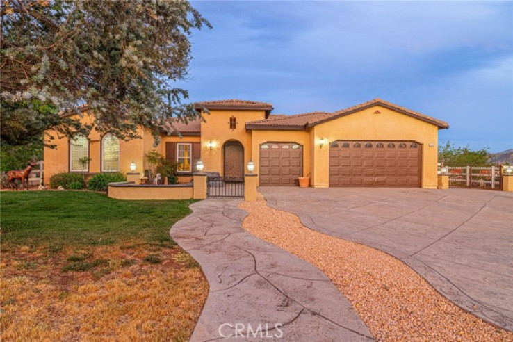 5 Bed Home for Sale in Acton, California