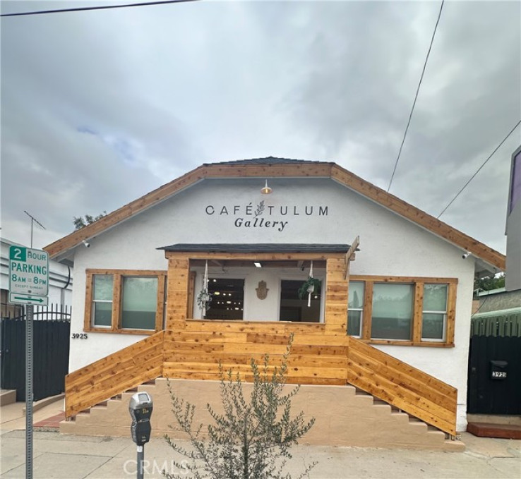 Commercial Sale in Los Feliz