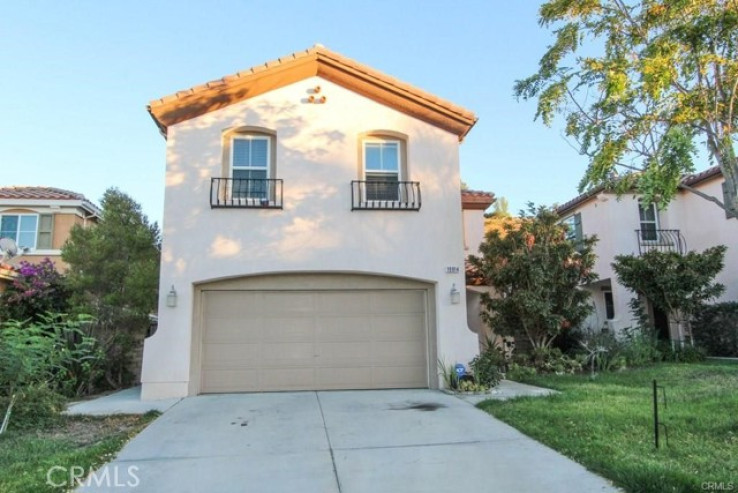 4 Bed Home for Sale in Saugus, California
