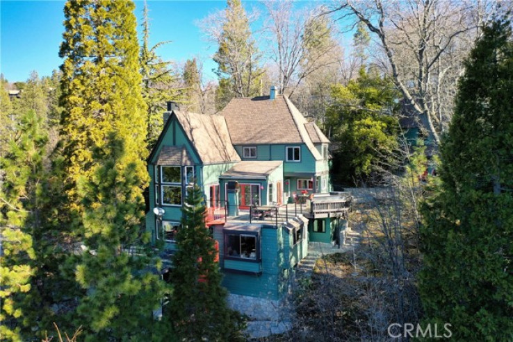 5 Bed Home for Sale in Lake Arrowhead, California