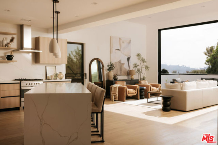  Income Home for Sale in Los Angeles, California
