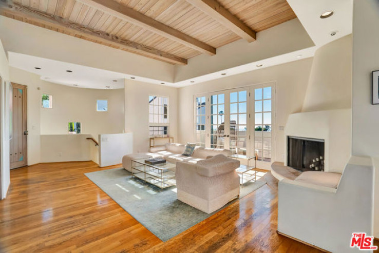 3 Bed Home for Sale in Malibu, California