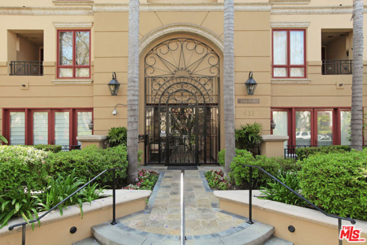 2 Bed Home for Sale in Beverly Hills, California
