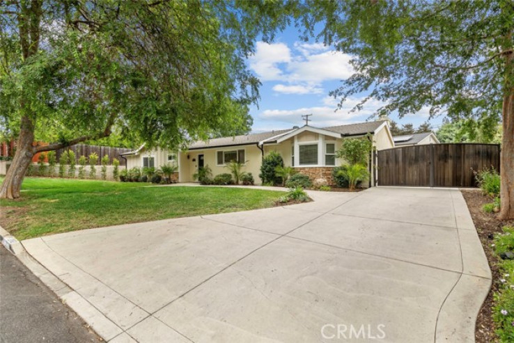 4 Bed Home for Sale in Thousand Oaks, California