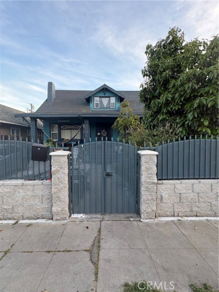 5 Bed Home for Sale in Los Angeles, California
