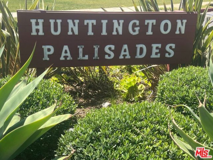  Land for Sale in Pacific Palisades, California