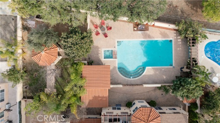 5 Bed Home for Sale in Burbank, California