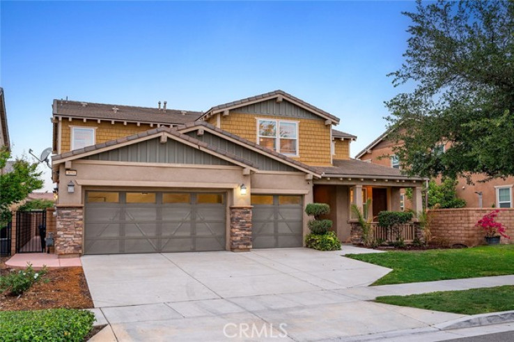 6 Bed Home for Sale in Ontario, California