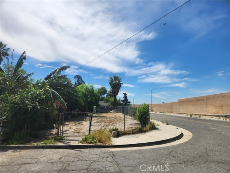 Land in San Bernardino