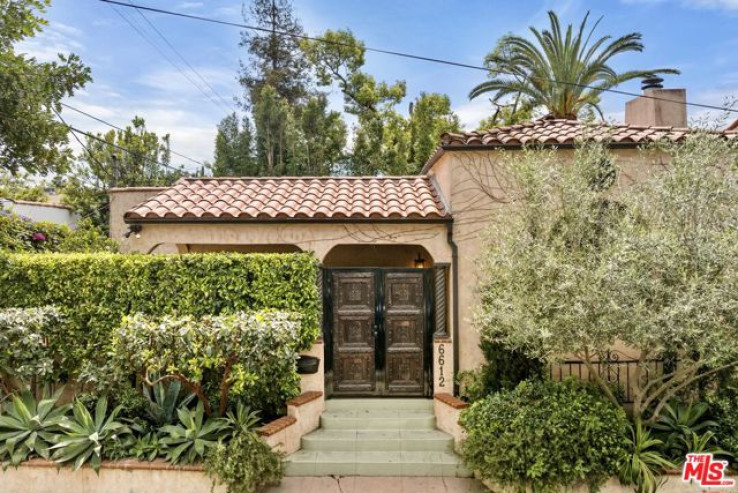  Income Home for Sale in Los Angeles, California