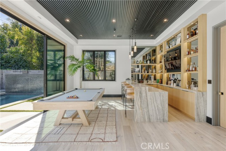5 Bed Home for Sale in Encino, California