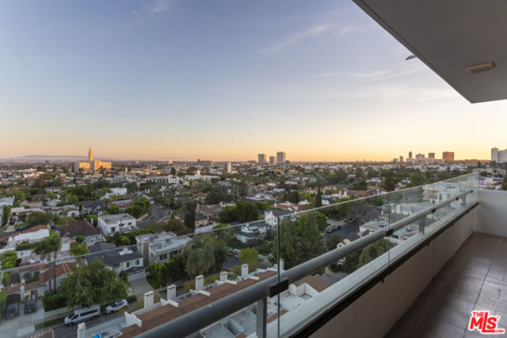 Residential Home in Westwood - Century City