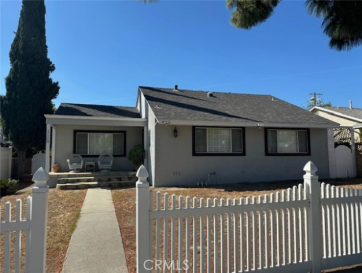 Residential Home in Granada Hills