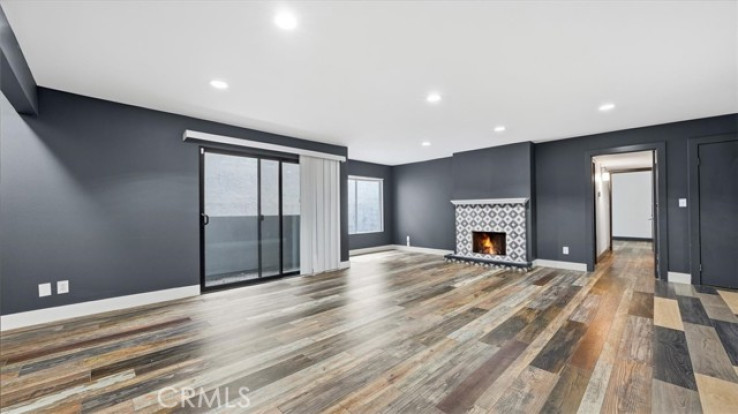 2 Bed Home for Sale in Los Angeles, California