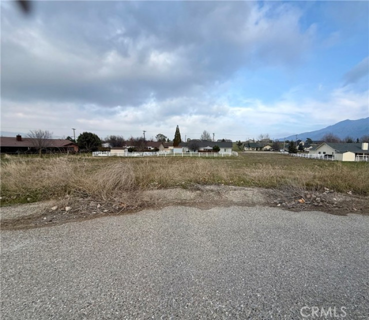 Land for Sale in Tehachapi, California