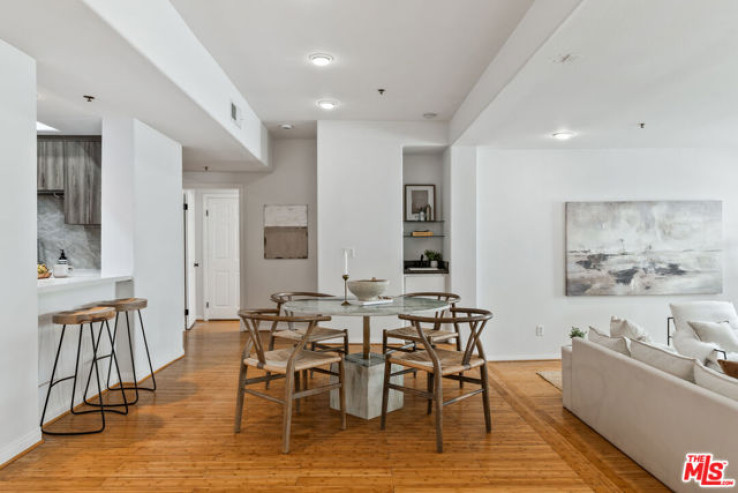 2 Bed Home for Sale in Los Angeles, California