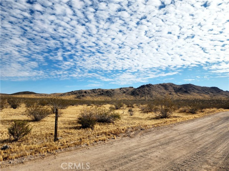 Land in Helendale