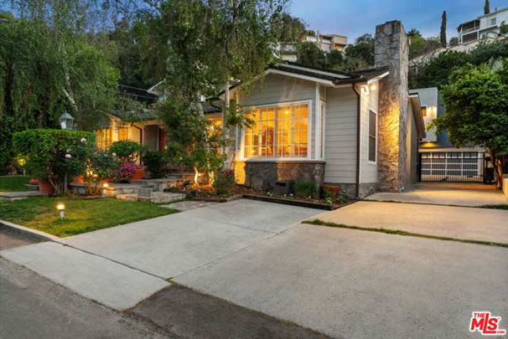 5 Bed Home for Sale in Studio City, California