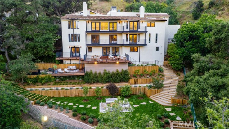 Residential Home in Sherman Oaks