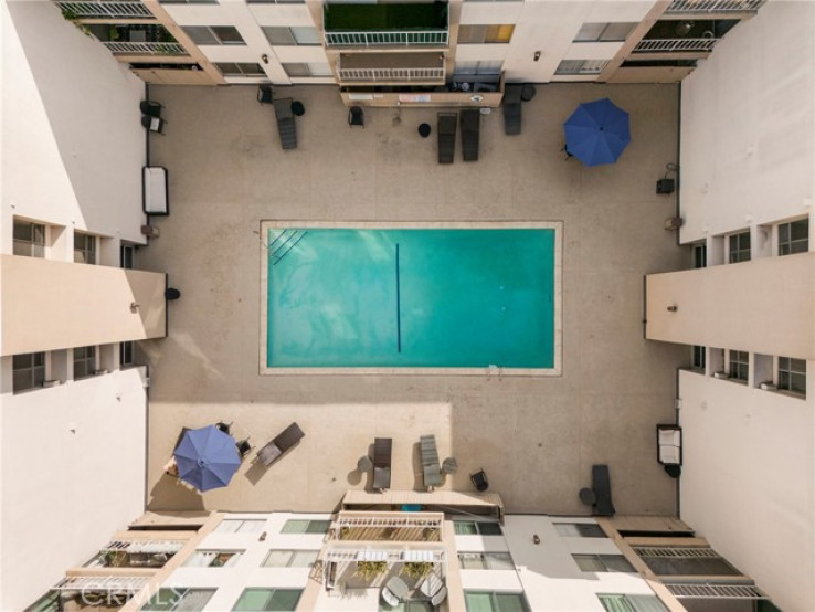 1 Bed Home for Sale in West Hollywood, California