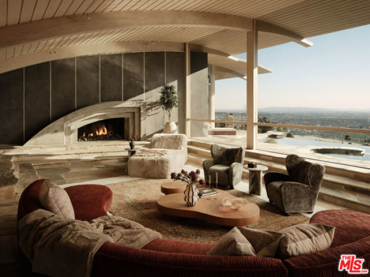 6 Bed Home for Sale in Beverly Hills, California