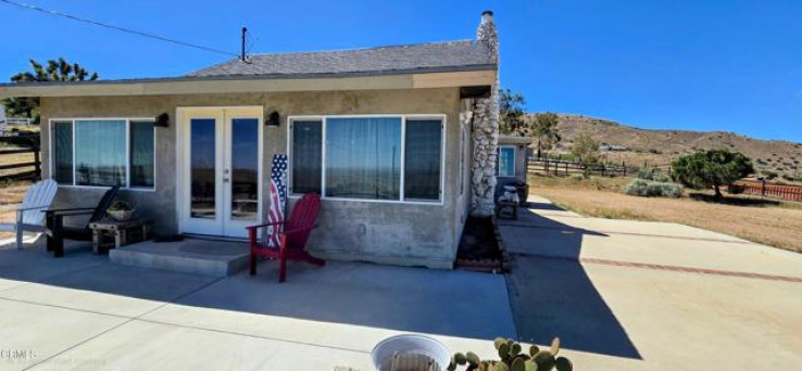 2 Bed Home for Sale in Palmdale, California