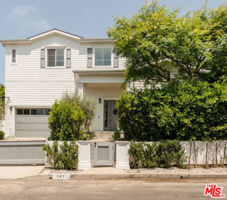 5 Bed Home for Sale in Los Angeles, California