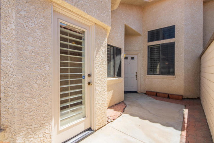 2 Bed Home for Sale in Palm Desert, California