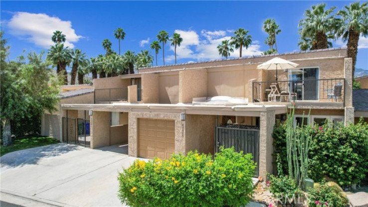 3 Bed Home for Sale in Palm Desert, California