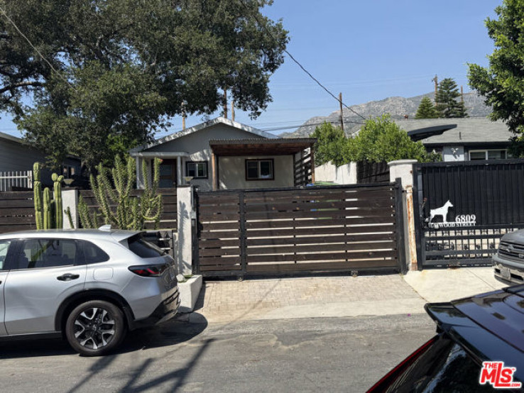 2 Bed Home for Sale in Tujunga, California