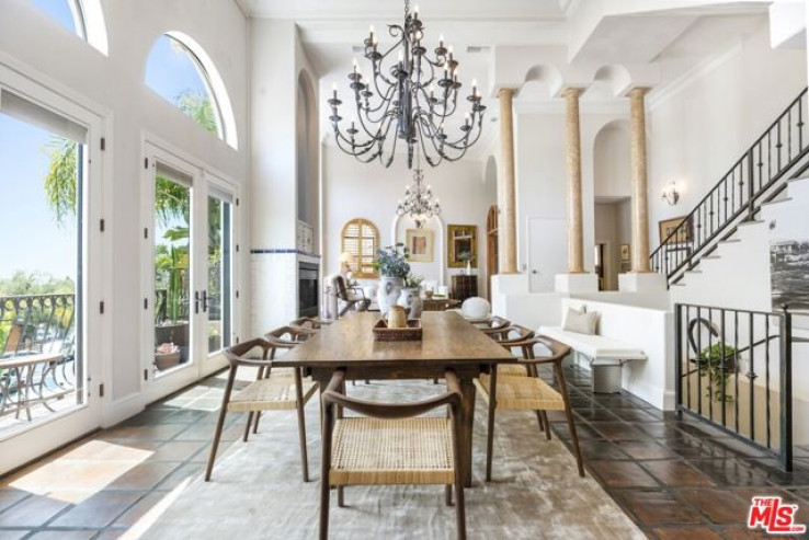 4 Bed Home for Sale in Los Angeles, California
