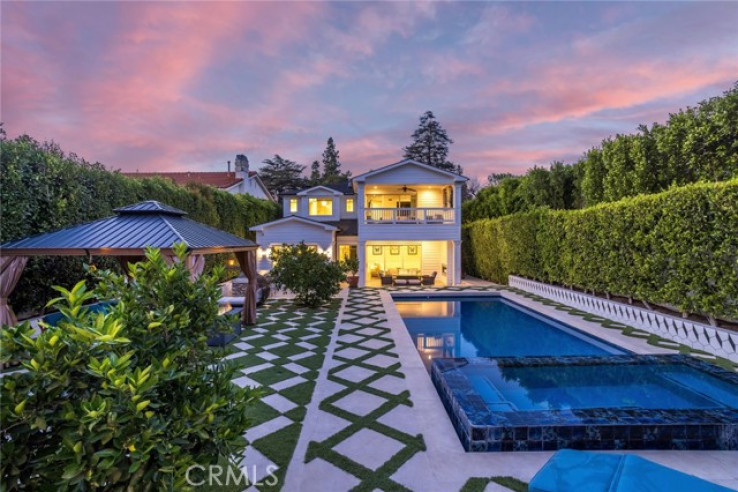 5 Bed Home for Sale in Sherman Oaks, California